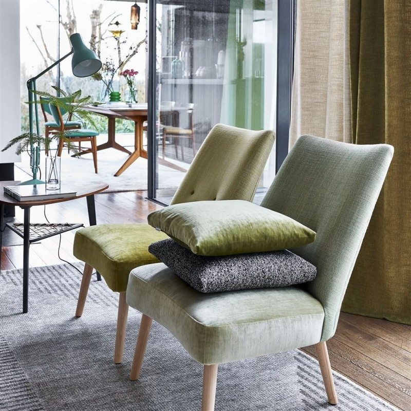 Telas Para Tapizar - Preciosa silla tapizada por una de nuestras clientas  con la tela Stamford de Aquaclean ¿Os gusta? A nosotros 😍 #telas  #tapiceria #decoracion #deco #telasonline #telasbonitas #sofas #sillas  #sillones #